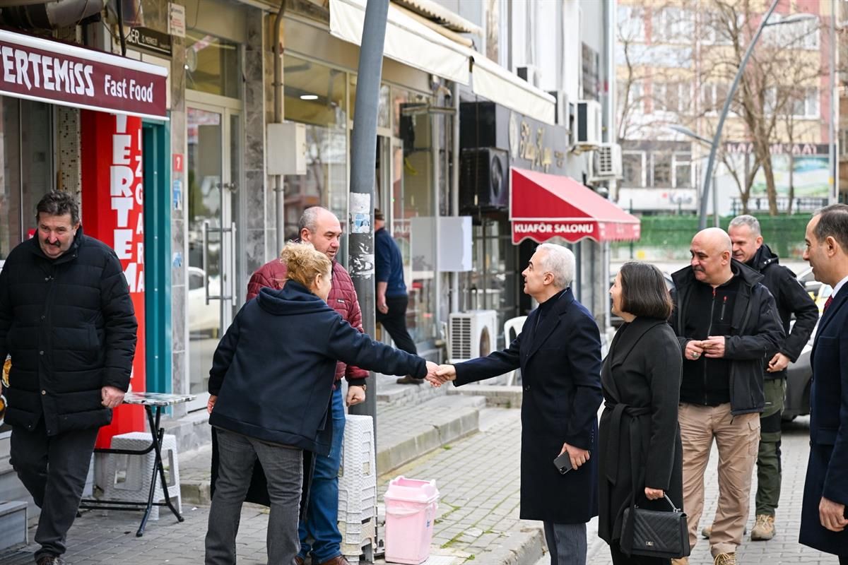 Vali Turan, Lüleburgaz’da esnafı ziyaret etti