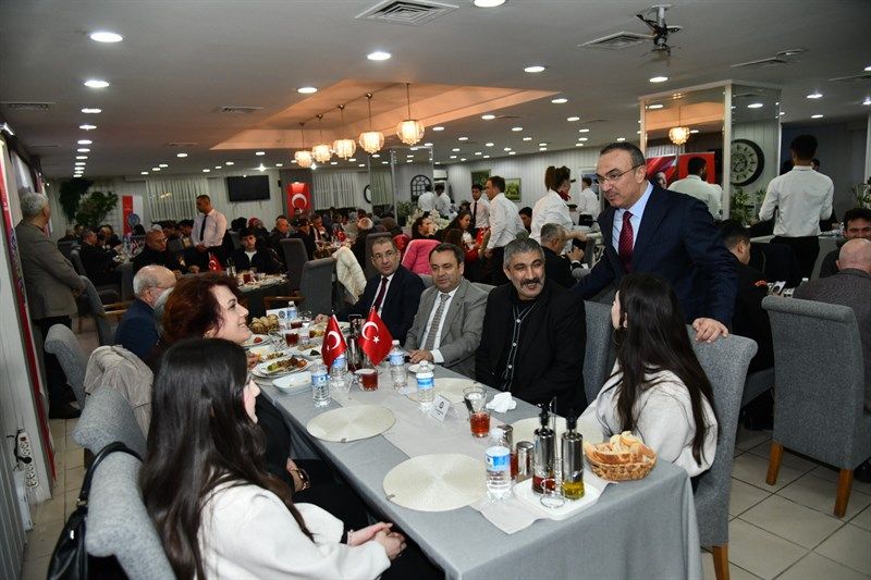 Vali Soytürk, şehitlerimizin aileleri ile gazileri iftarda ağırladı