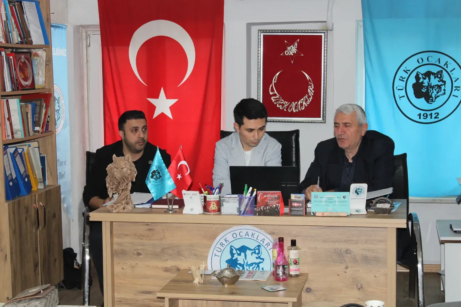 Türk Ocakları’nda Murat Akın yeniden başkan