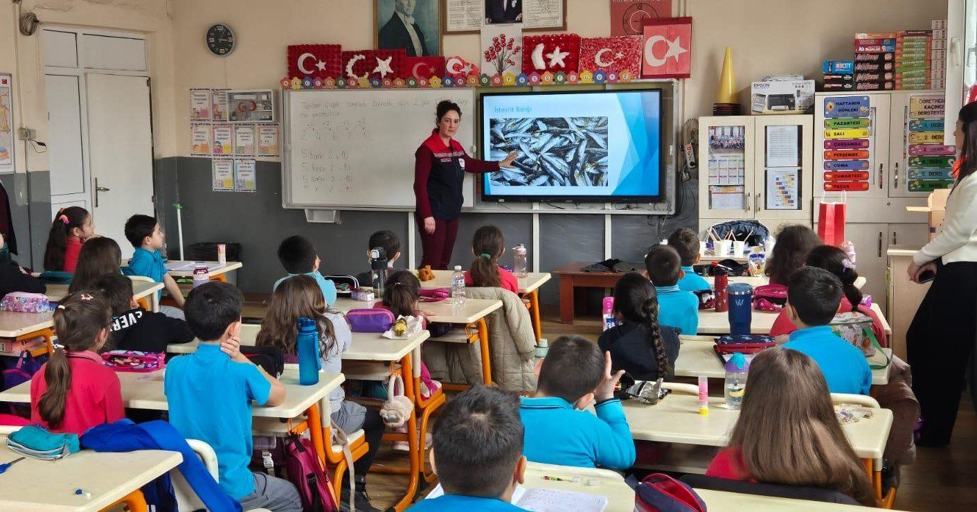 Sağlıklı nesiller için okullarda balık seferberliği
