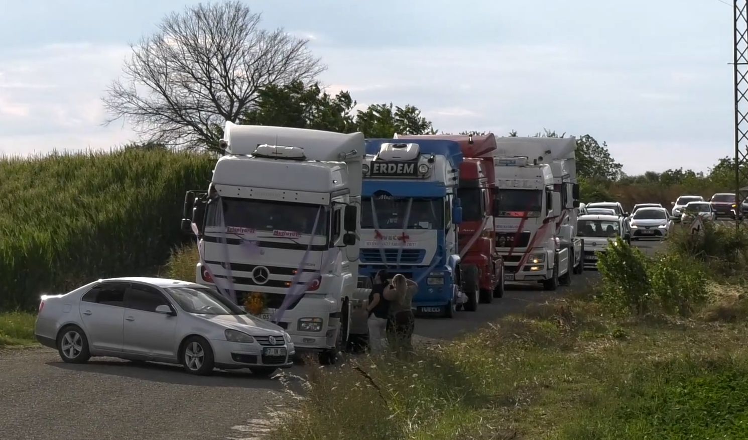 TIR, gelin arabası oldu