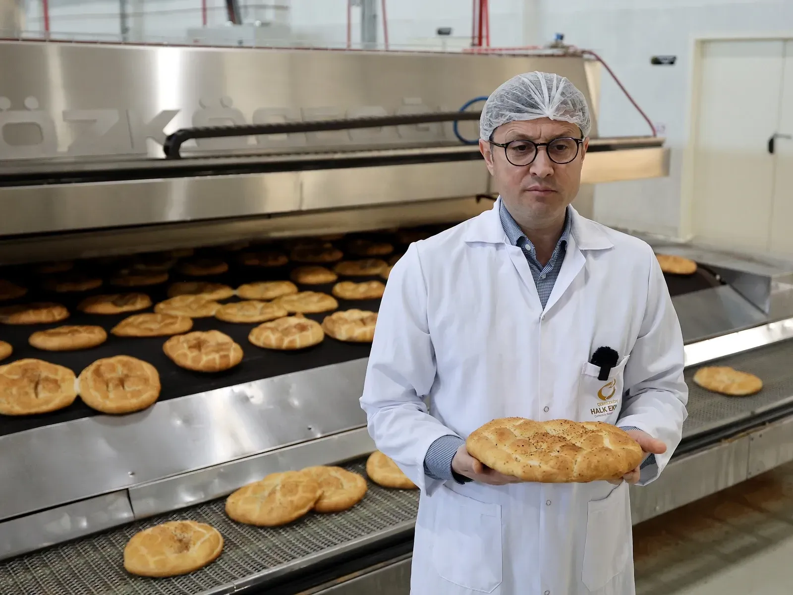 Halk Ekmek’te pide 15 TL’den satışa sunuldu