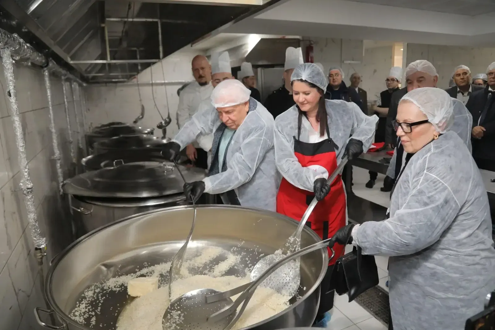 Mutfak Edirne Gıda Üretim ve Lojistik Merkezi hizmete açıldı