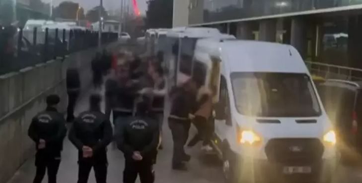 Bin polisle eş zamanlı baskın: 4 ilde uyuşturucu ağı çökertildi