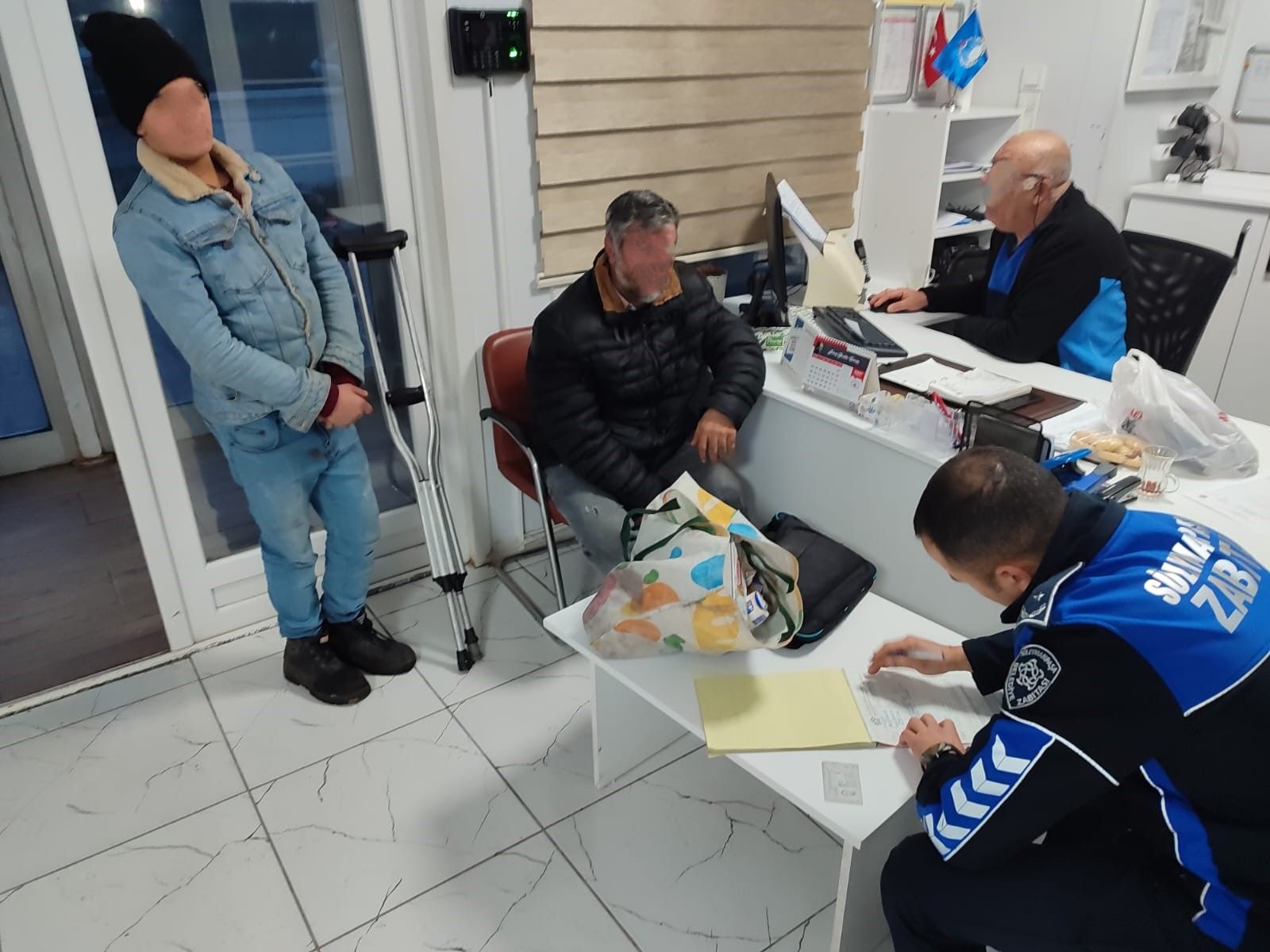 Zabıtadan dilenci operasyonu
