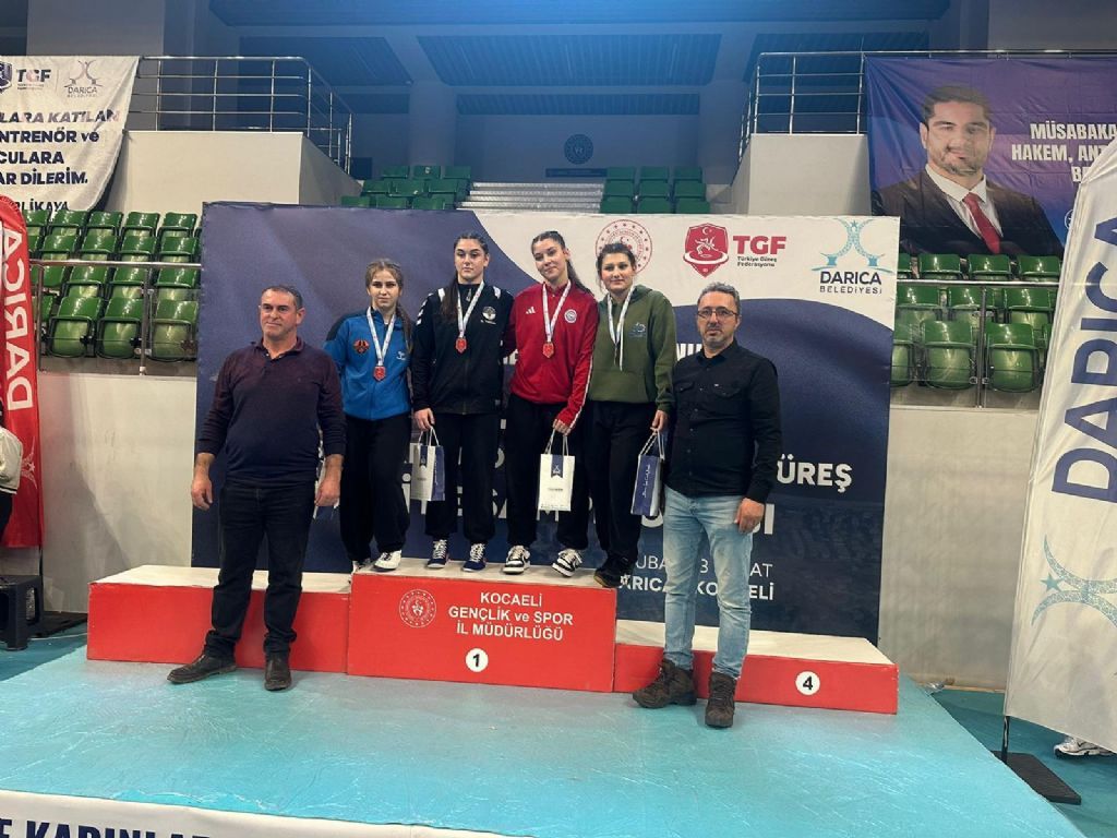 Çorlulu sporcular başarılarıyla gururlandırdı