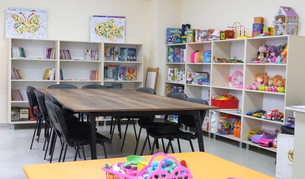 “Oyuncak ve Kitap Kütüphanesi” ilgi görüyor
