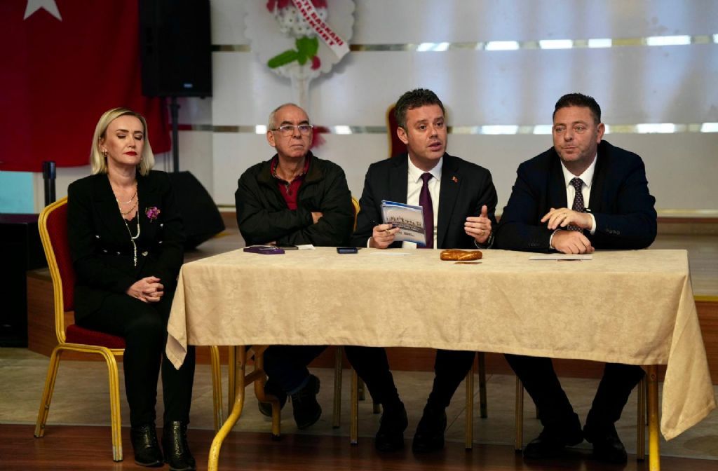 Başkan Sarıkurt emeklilerle buluştu