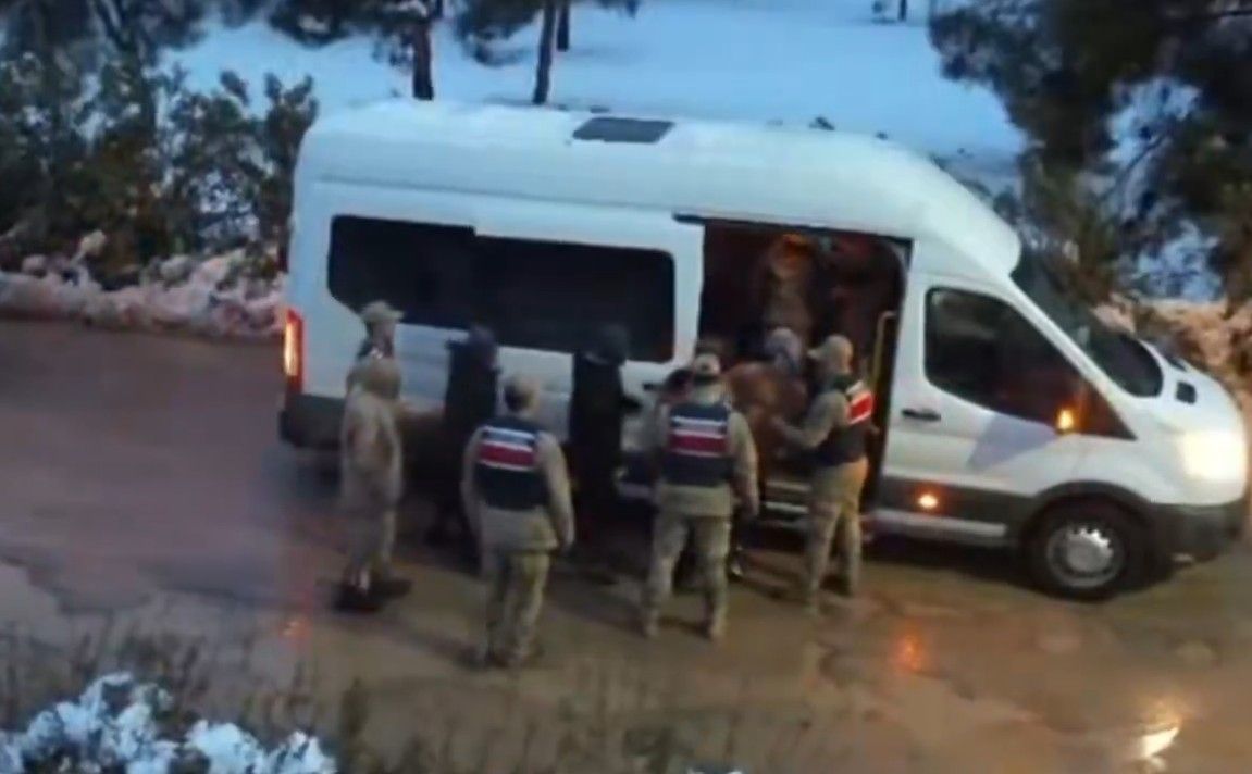 Göçmen kaçakçılığı organizatörlerine geçit yok!