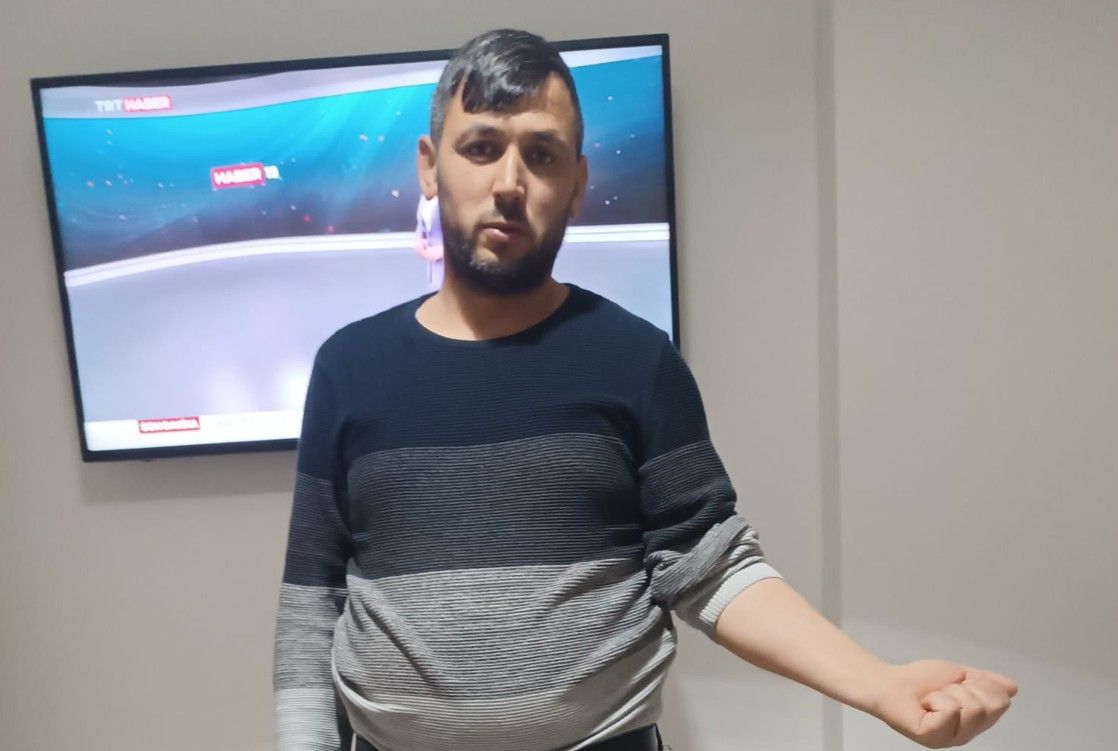 Pazarda bulduğu altınların sahibinin peşine düştü!