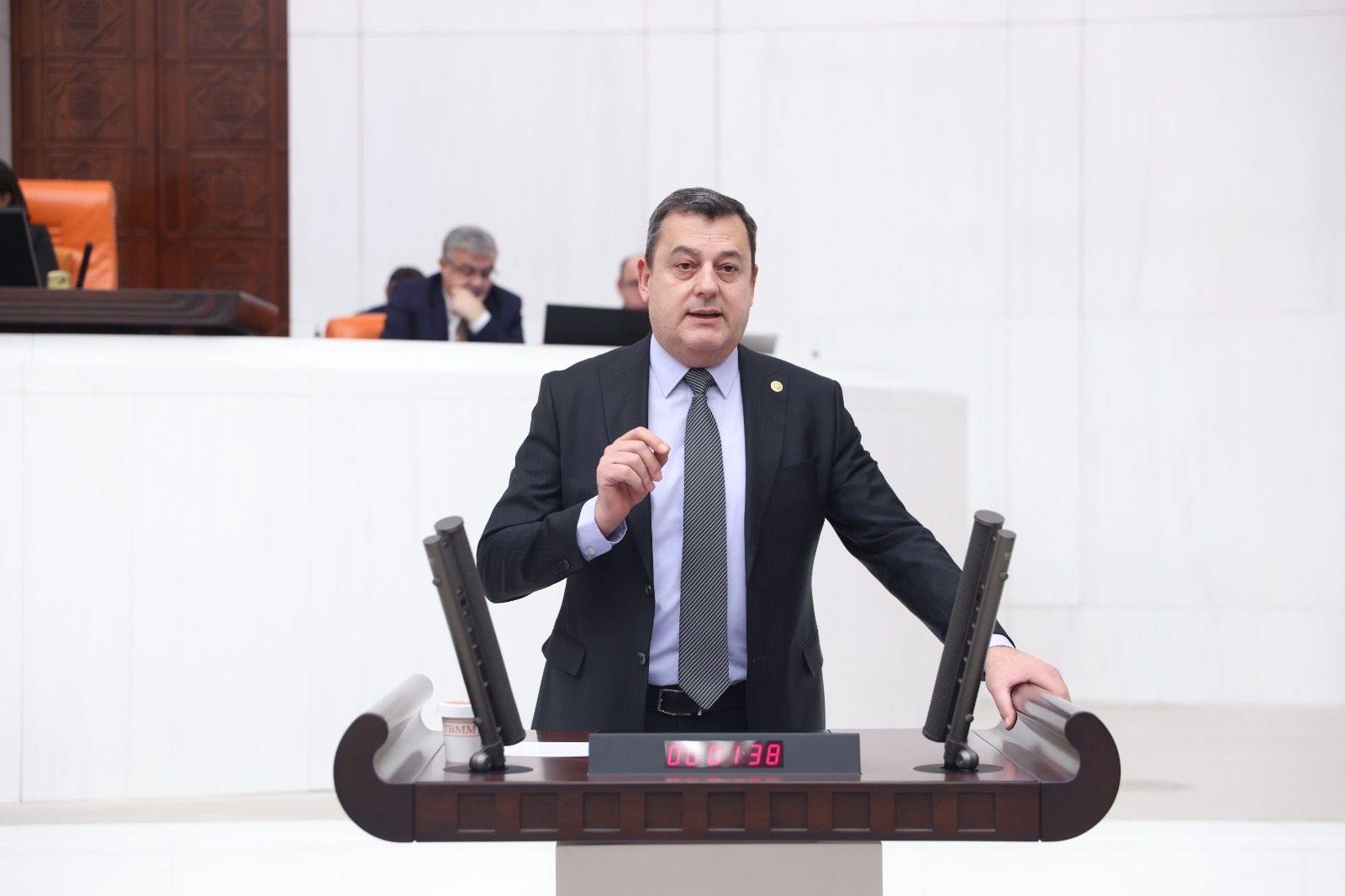 “Tarihte ilk kez asgari ücret, açıklandığı anda açlık sınırının altında kaldı”