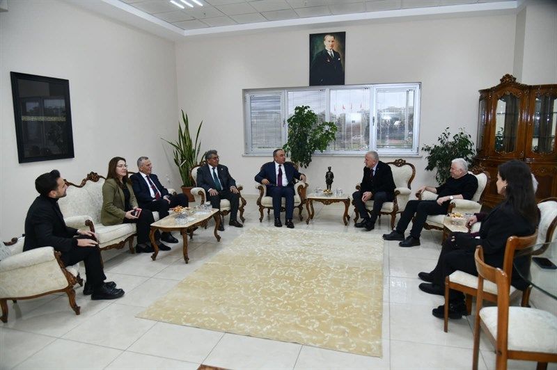Vali Soytürk’ten şehit ailesine ziyaret
