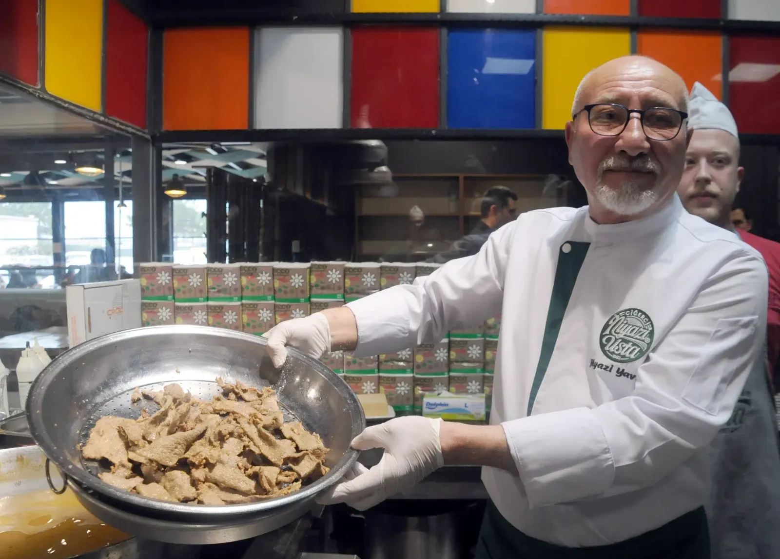 ‘Yılın En İyi Ciğer Restoranı’ ödülünü aldı
