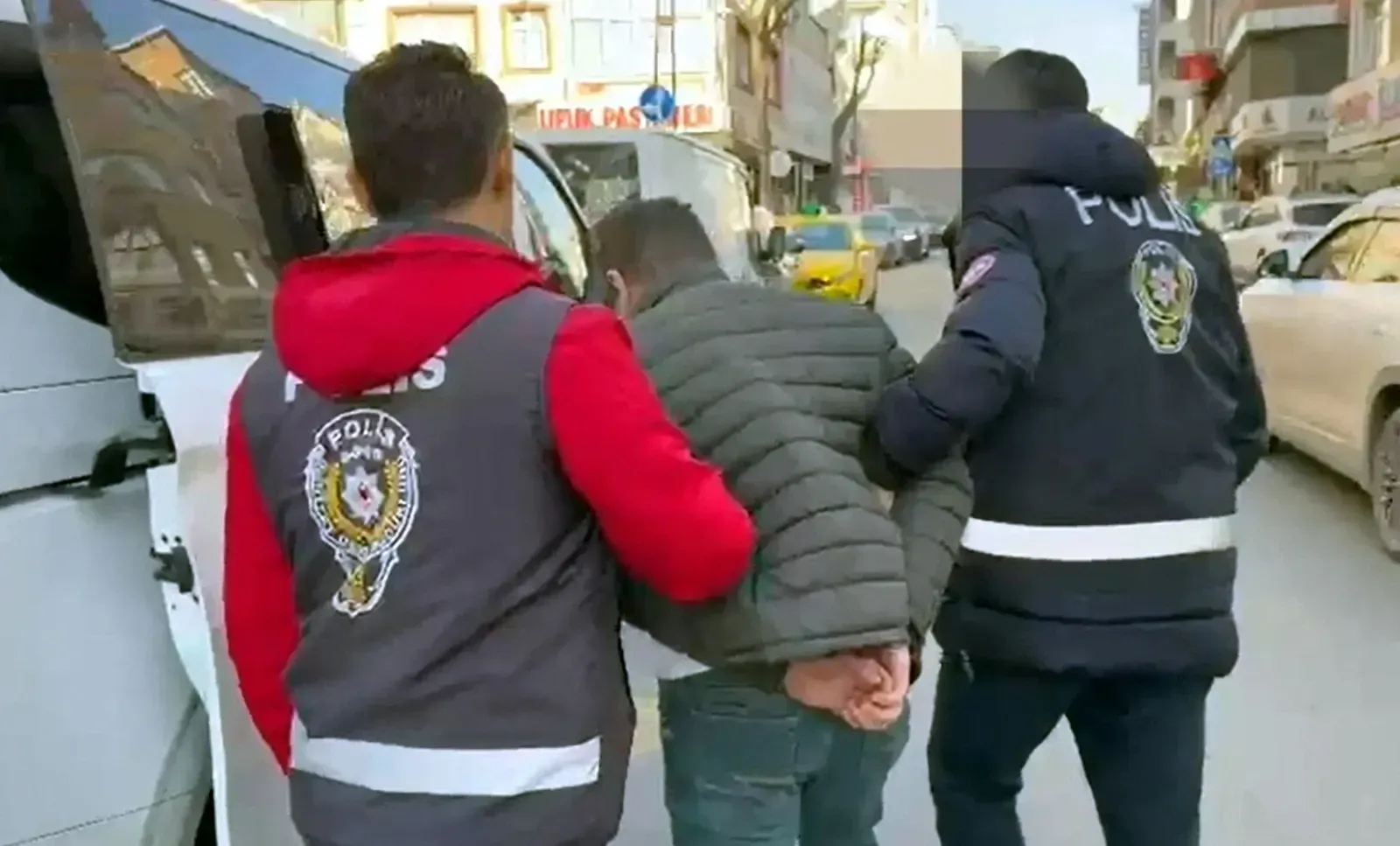93 suçtan 90 yıl hapis cezasıyla aranan şüpheli yakalandı