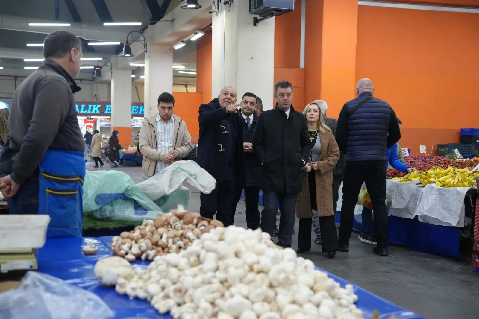 Başkan Sarıkurt’tan yeni pazar yeri müjdesi       