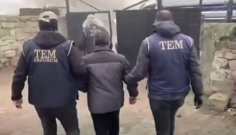 39 ilde fetö operasyonu: 90 şüpheli tutuklandı