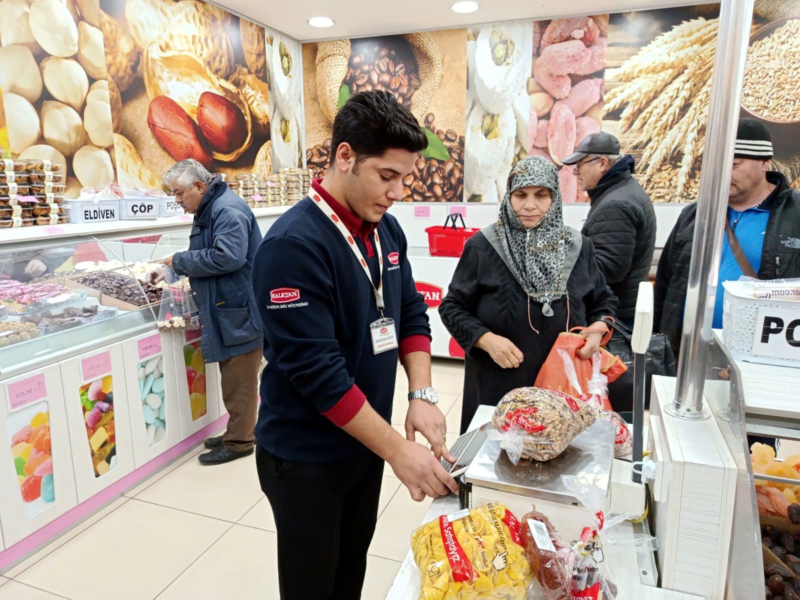 Ticaret İl Müdürlüğü ekiplerinden yılbaşı öncesi yoğun denetim