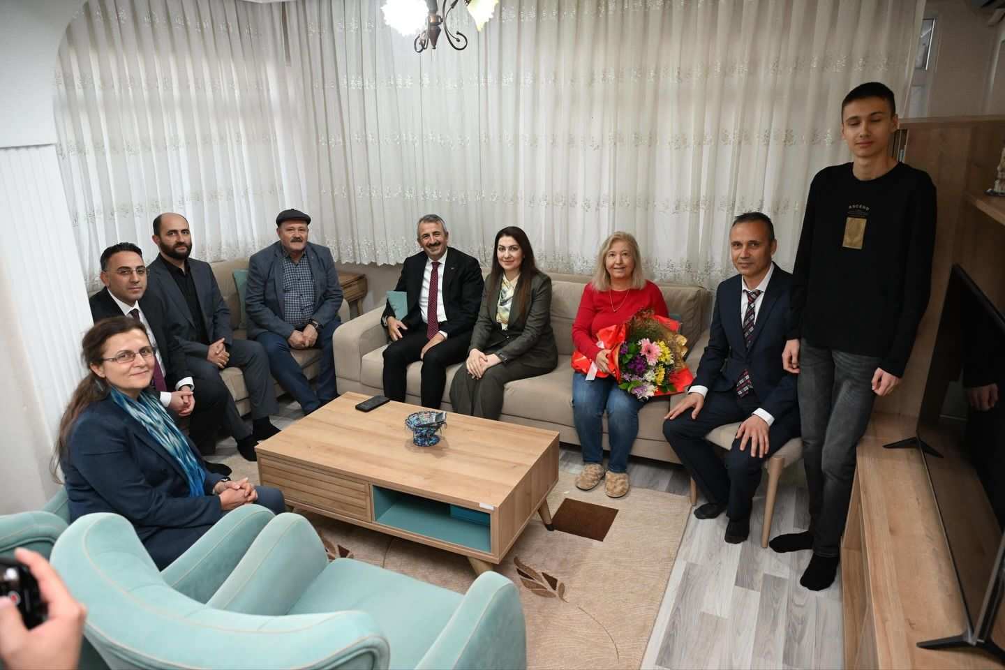Vali Sezer’den 24 Kasım’da Anlamlı ziyaretler