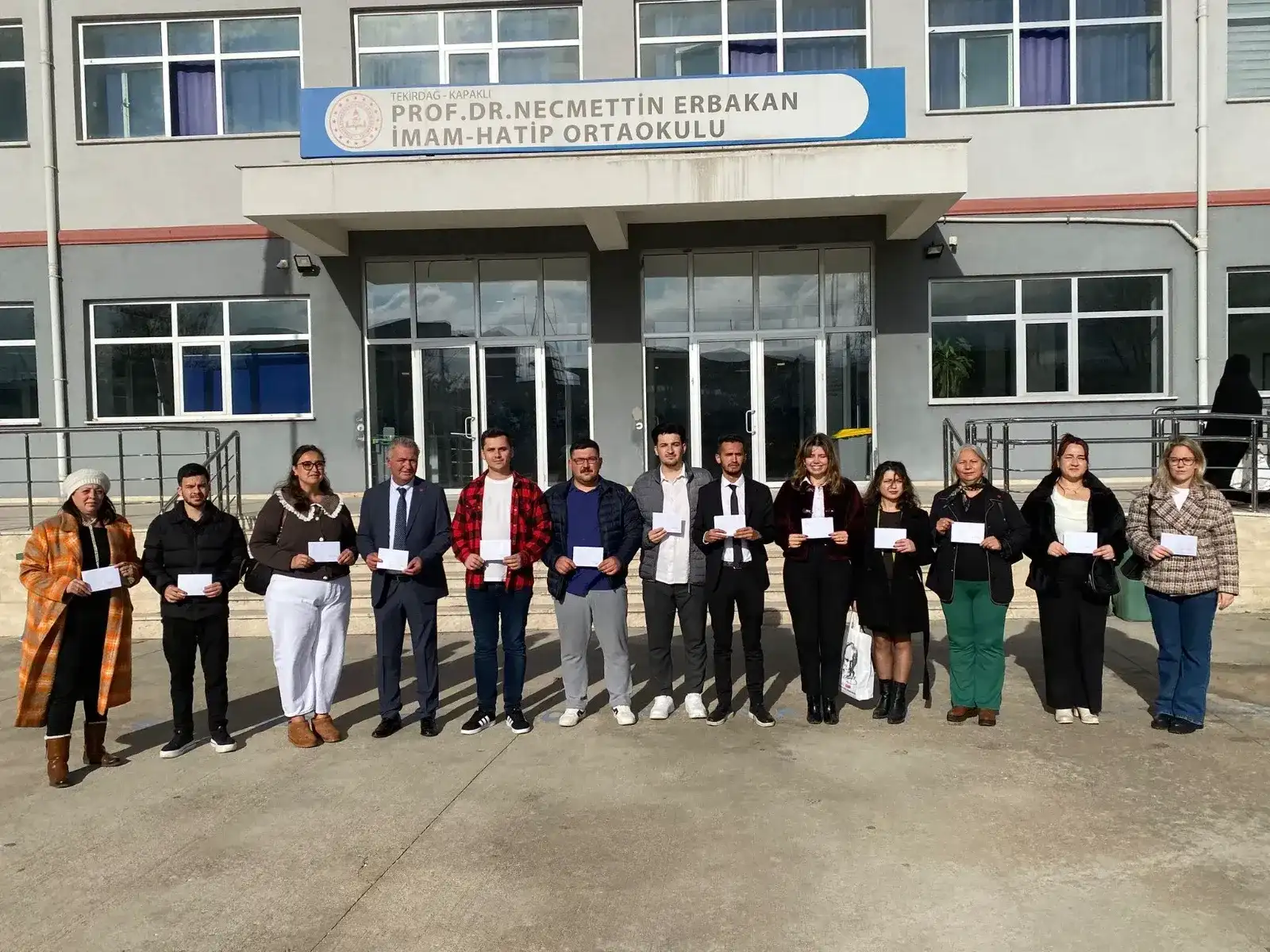 CHP Kapaklı Teşkilatı’ndan öğretmenlere anlamlı jest