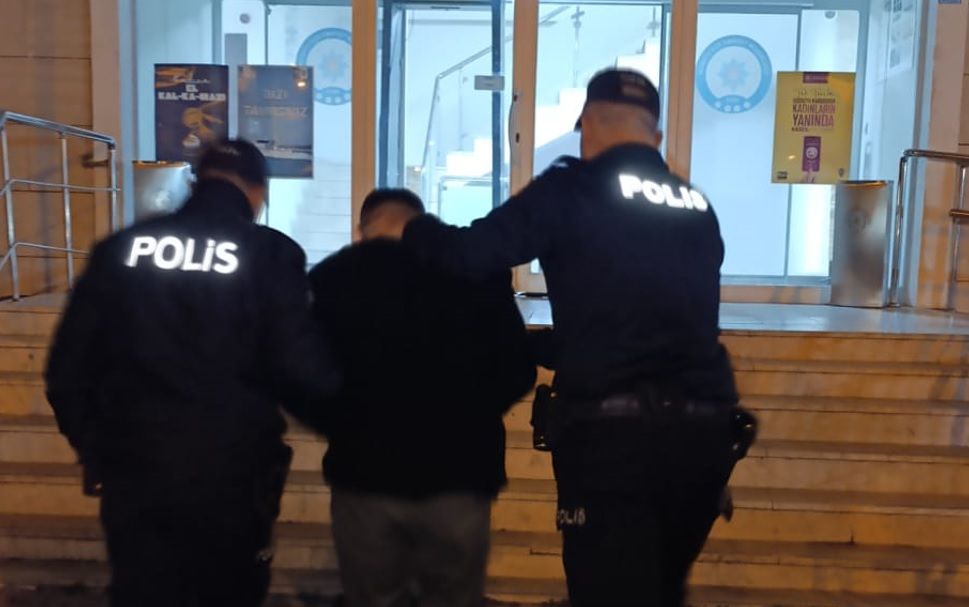 Muratlı’da 1 milyon TL’lik kablo hırsızlığı: 4 kişi tutuklandı
