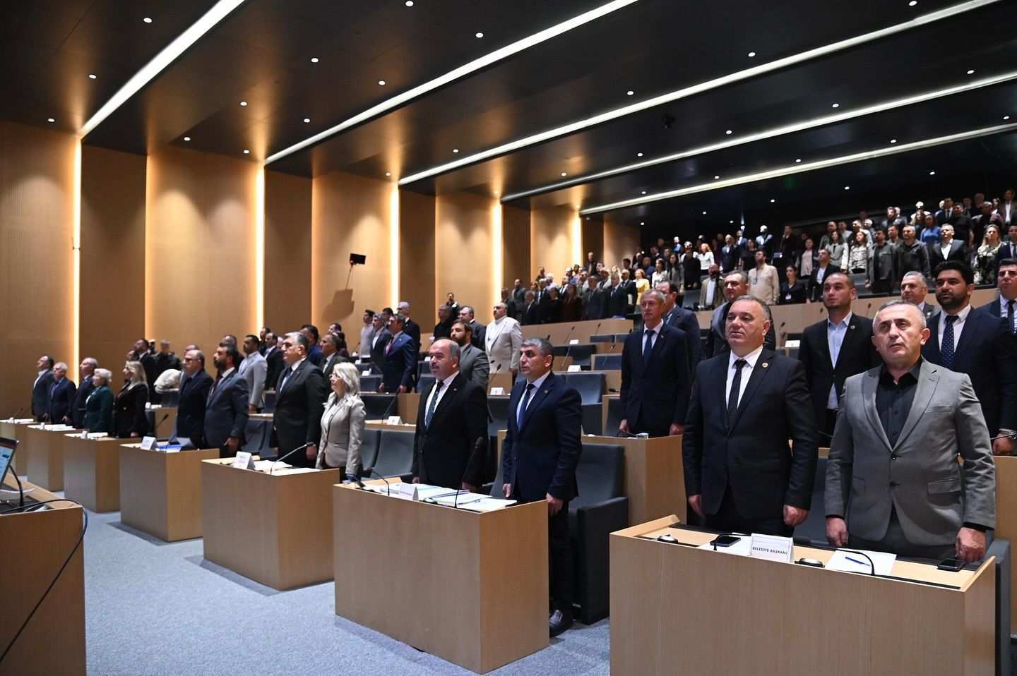 Yüceer: Biz borçlanmak istiyoruz