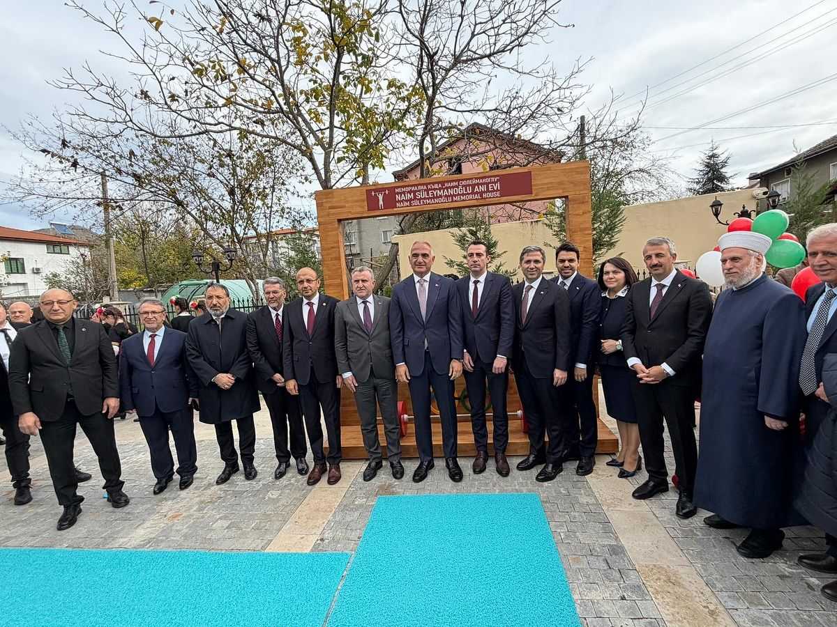 Naim Süleymanoğlu’nun Bulgaristan’daki evi müzeye dönüştürüldü