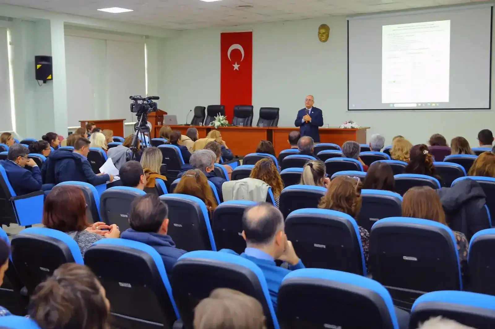 Birim kalite temsilcilerine yönelik eğitim düzenlendi