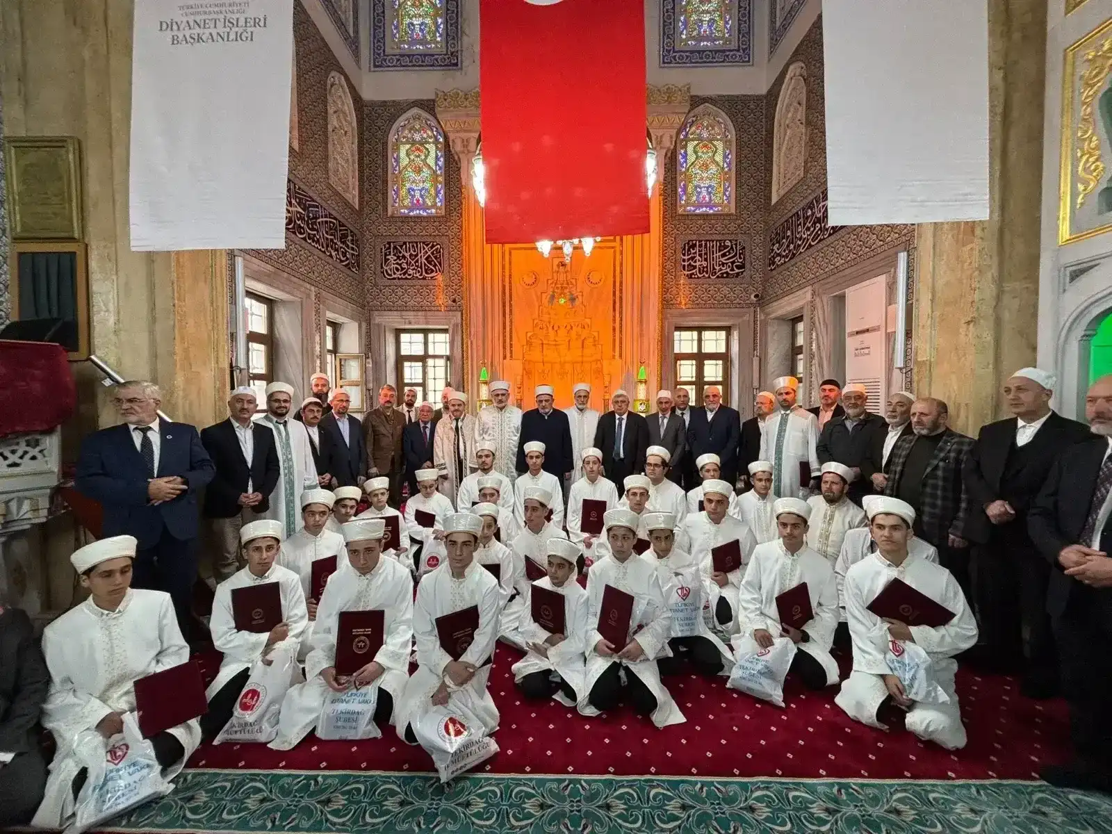 Çerkezköy’de 25 hafız icazet aldı