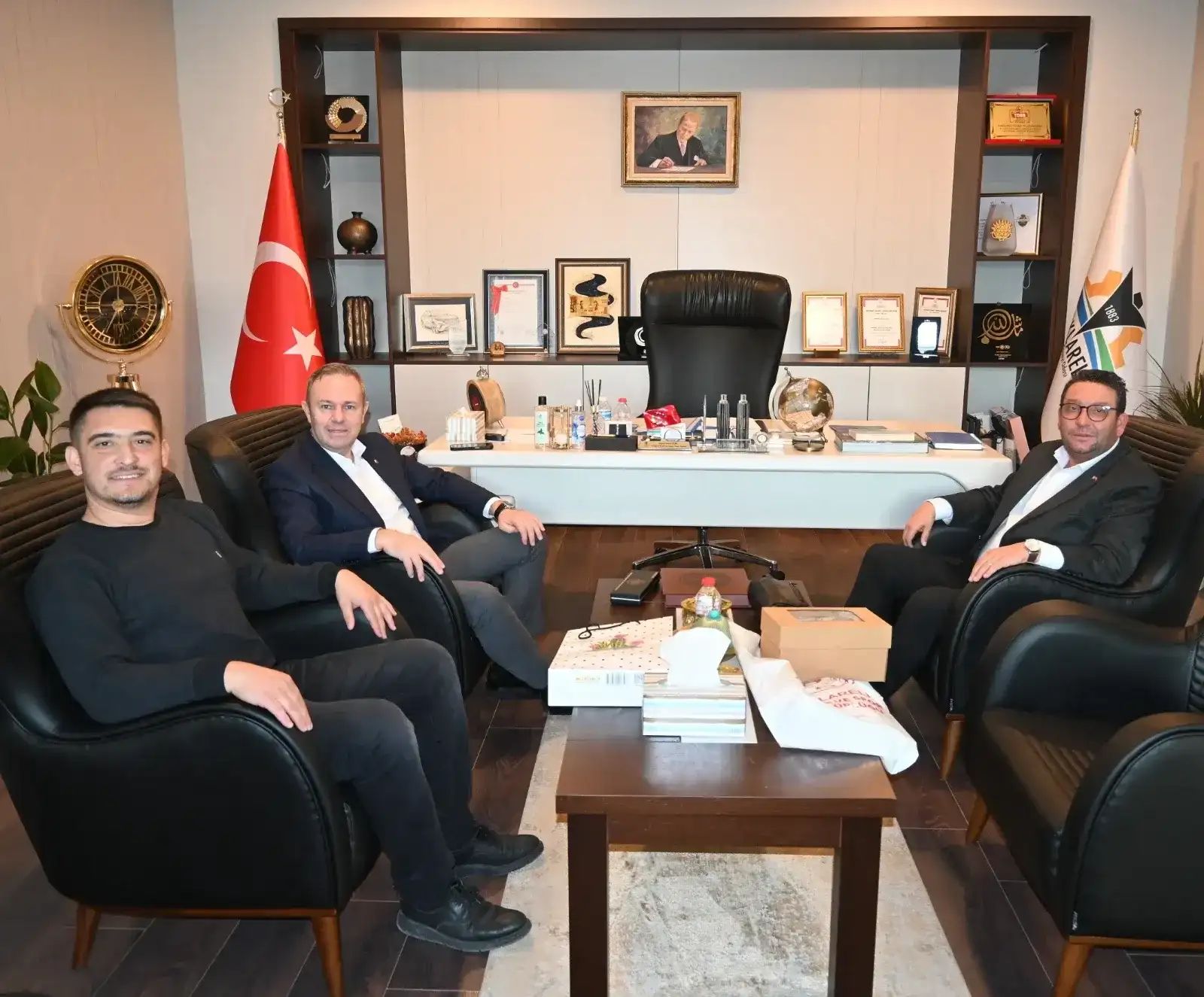 Gençlik Merkezi Müdürü Şimşek’ten Kırklareli TSO’ya ziyaret
