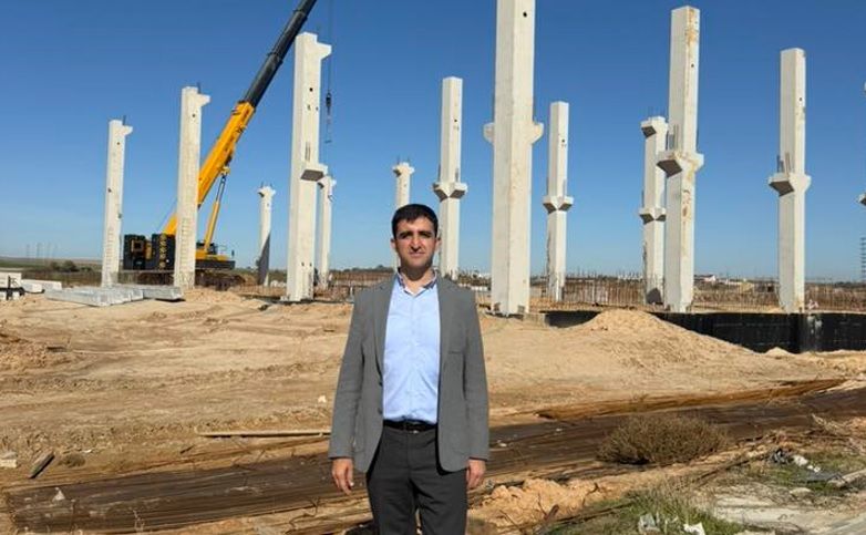 Fabrikaların kolonları yükselmeye başladı