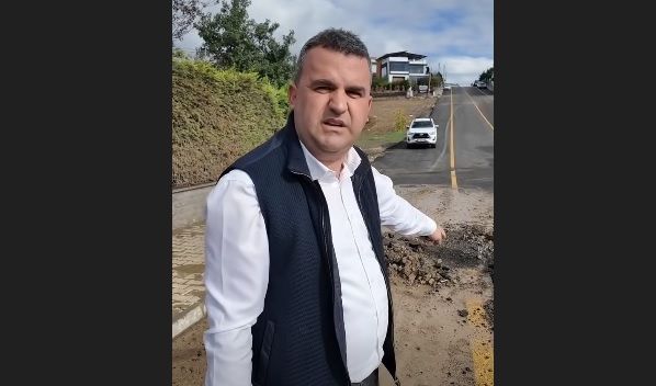 Başkan Nallar hem nalına hem mıhına vurdu