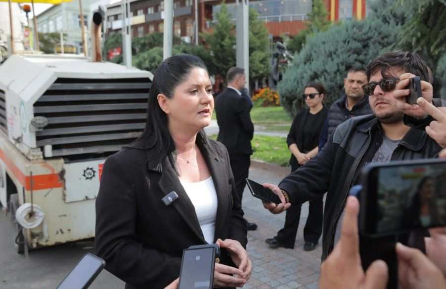 Başkan Gencan: Elimizi değil, gövdemizi taşın altına koyuyoruz