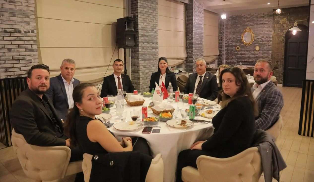 Başkan Gencan, muhtarlarla bir araya geldi