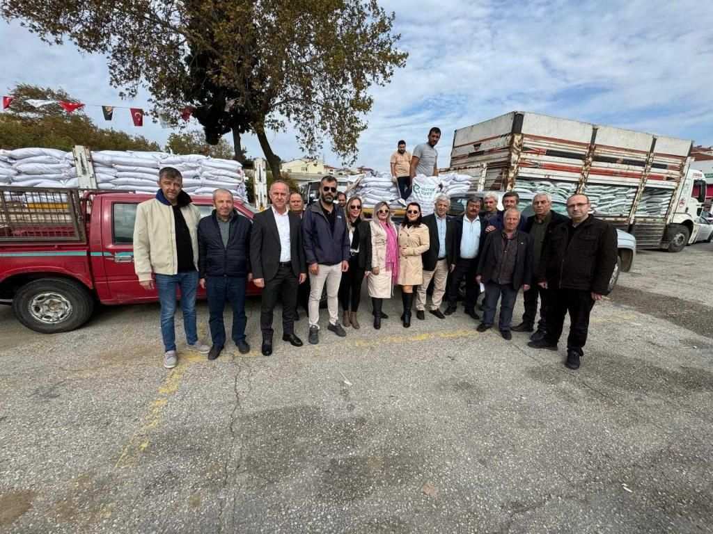 Büyükşehirden çiftçilere tohum desteği