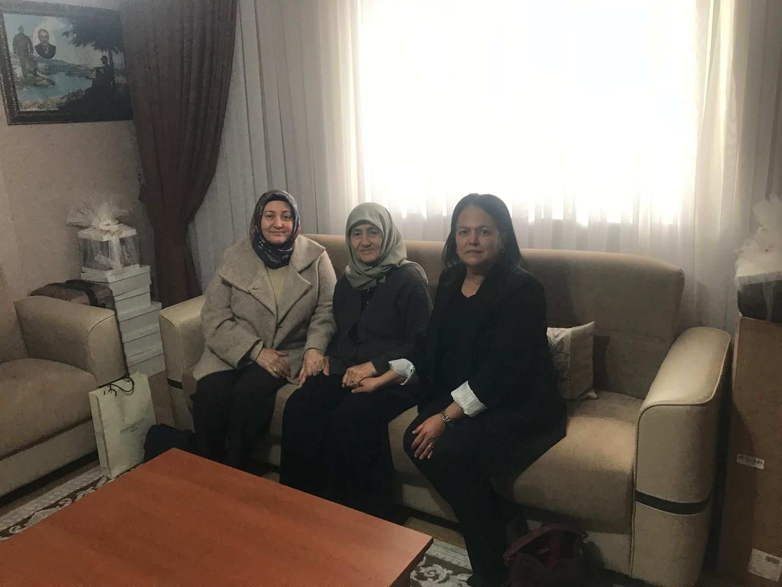 Soytürk’ten şehit ailesi ve koruyucu ailelere ziyaret
