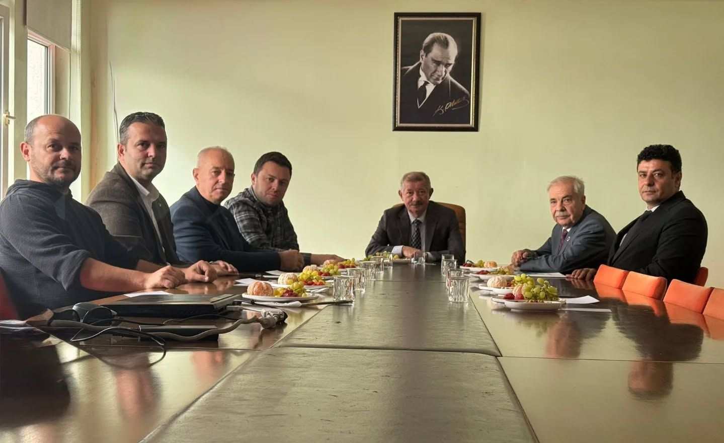 İzlenecek yol haritası görüşüldü