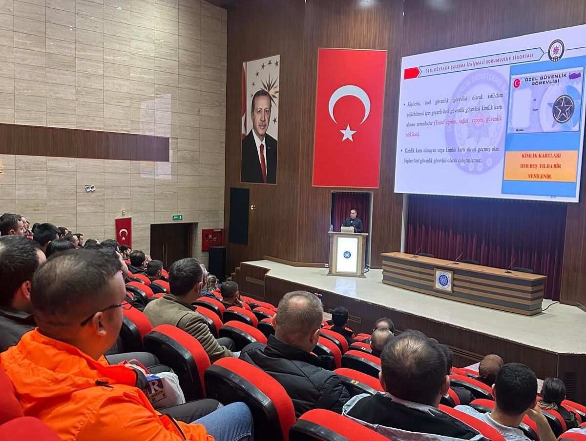 Özel güvenlik görevlilerine eğitim verildi