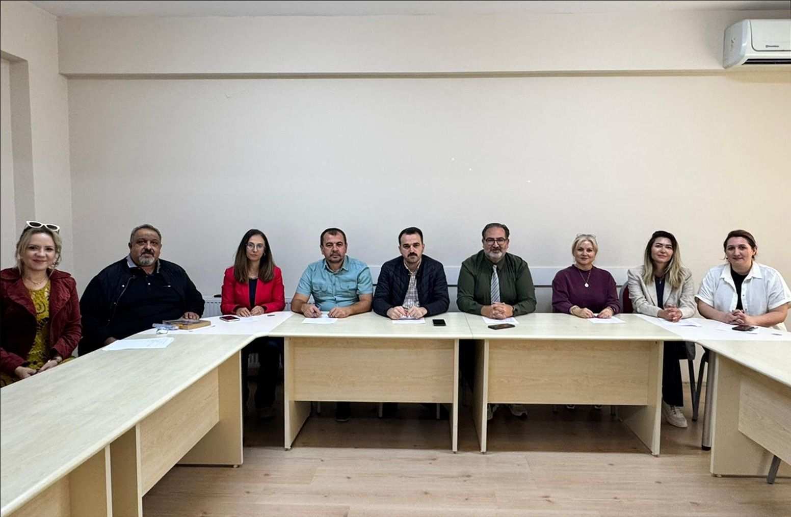 Yeni Türk Dili ders kitabı hazırlık çalışmaları yürütülüyor