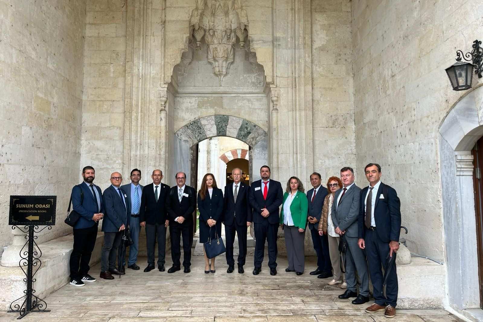 Rektör ve rektör yardımcılarından Sağlık Müzesi’ne ziyaret