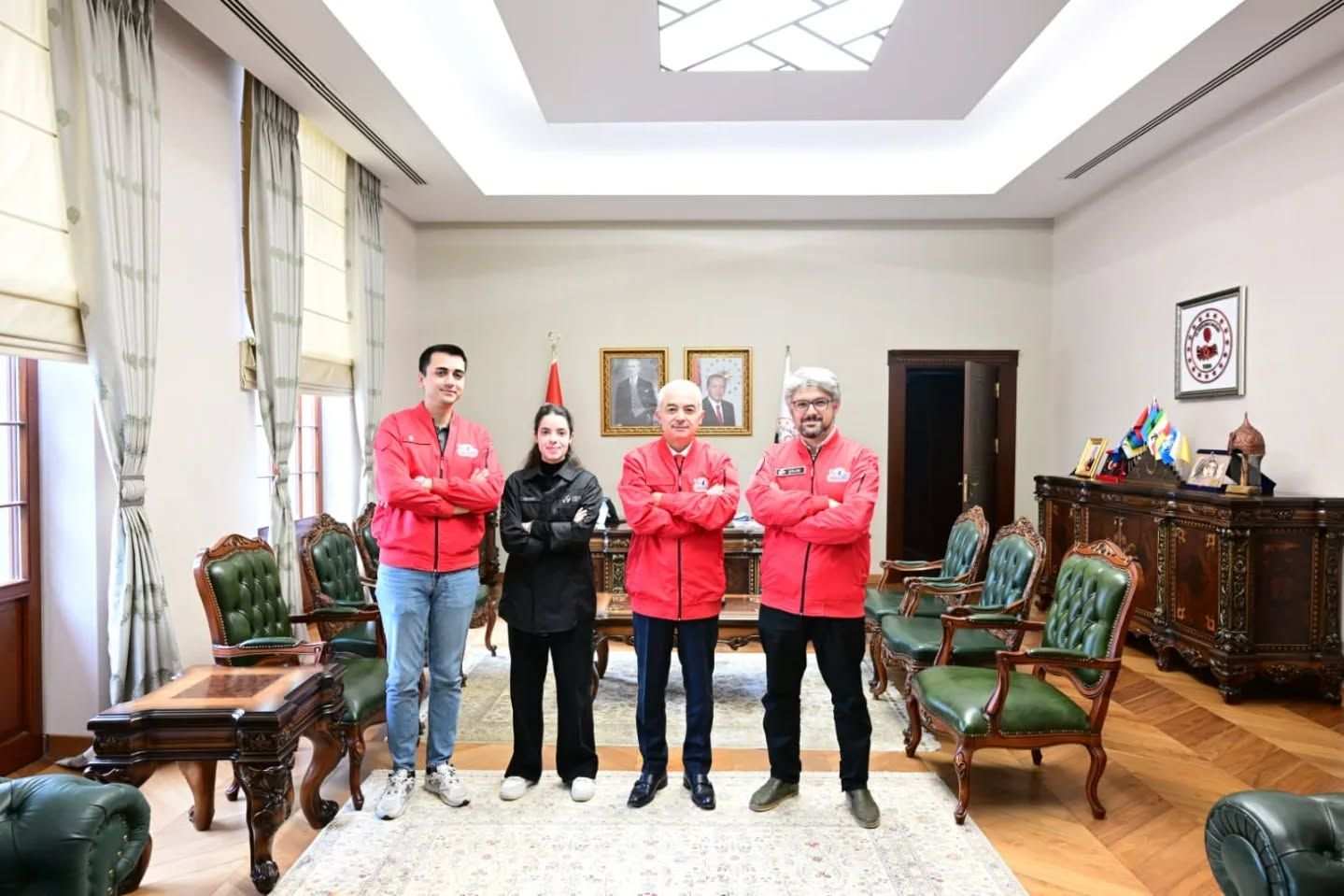 “Gelecek, bilimin ışığı ve teknolojinin gücüyle şekillenecek”
