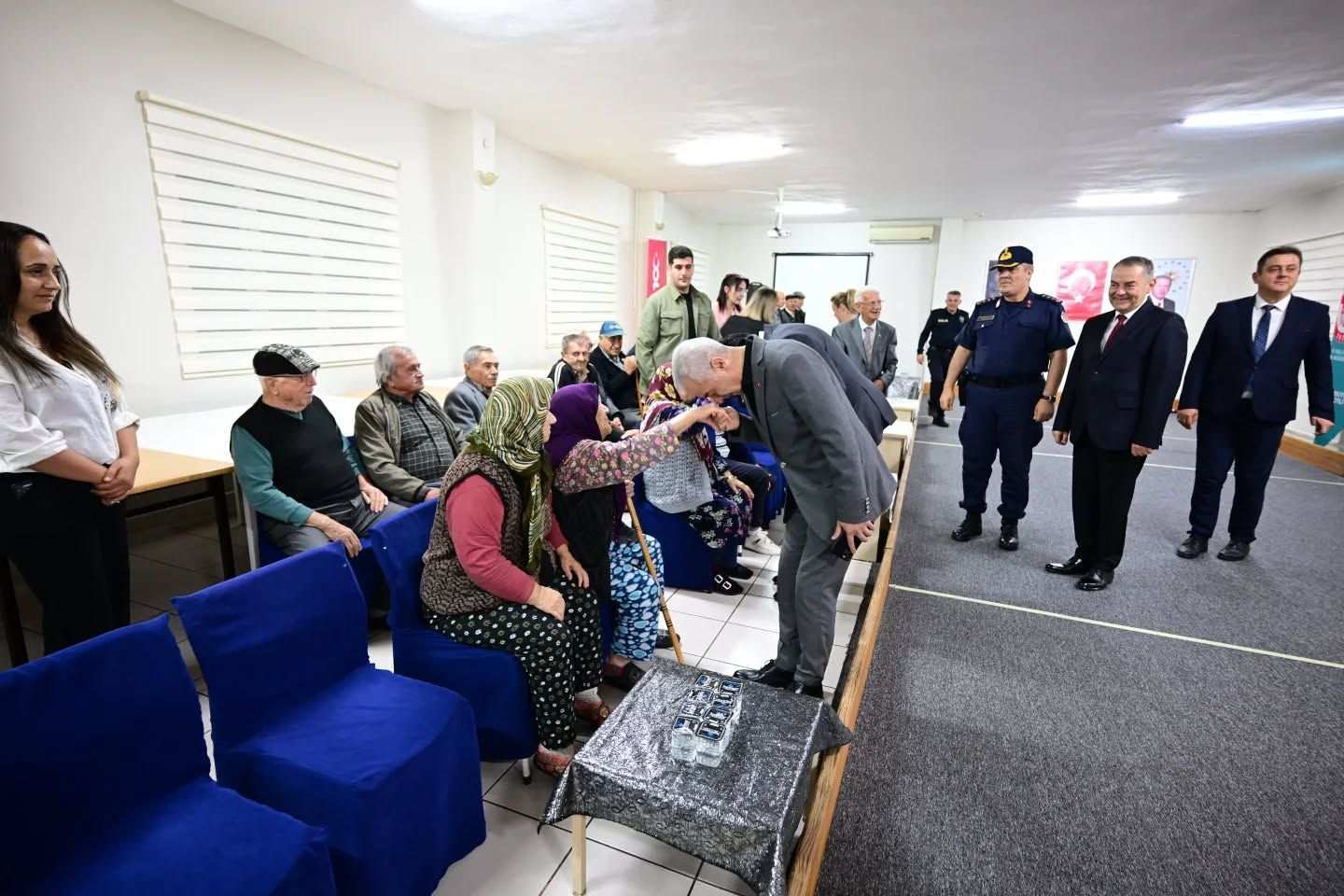 Vali Turan’dan çınarlara ziyaret