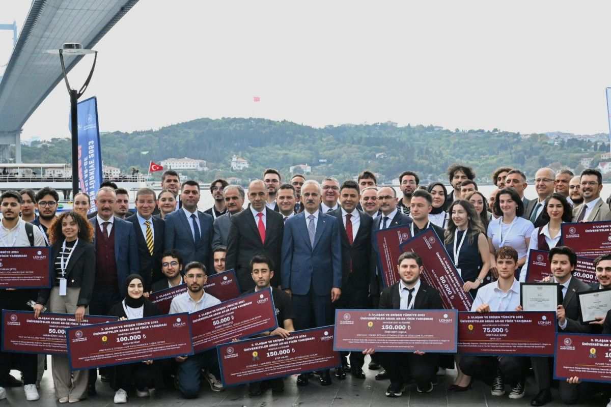 Gençlere 4,9 milyon lira proje desteği