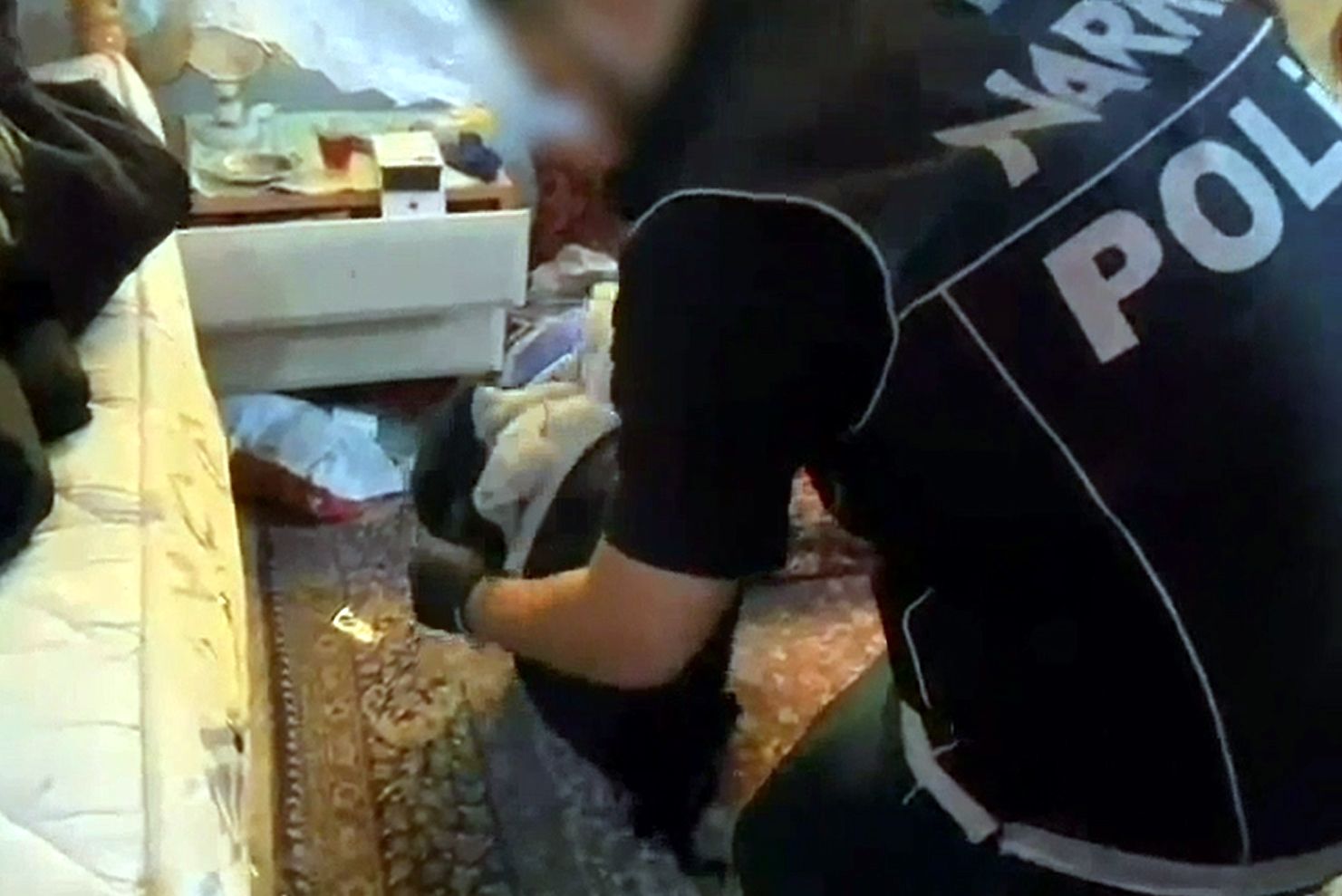 Uyuşturucu satıcılarına operasyon; 2 şüpheli tutuklandı