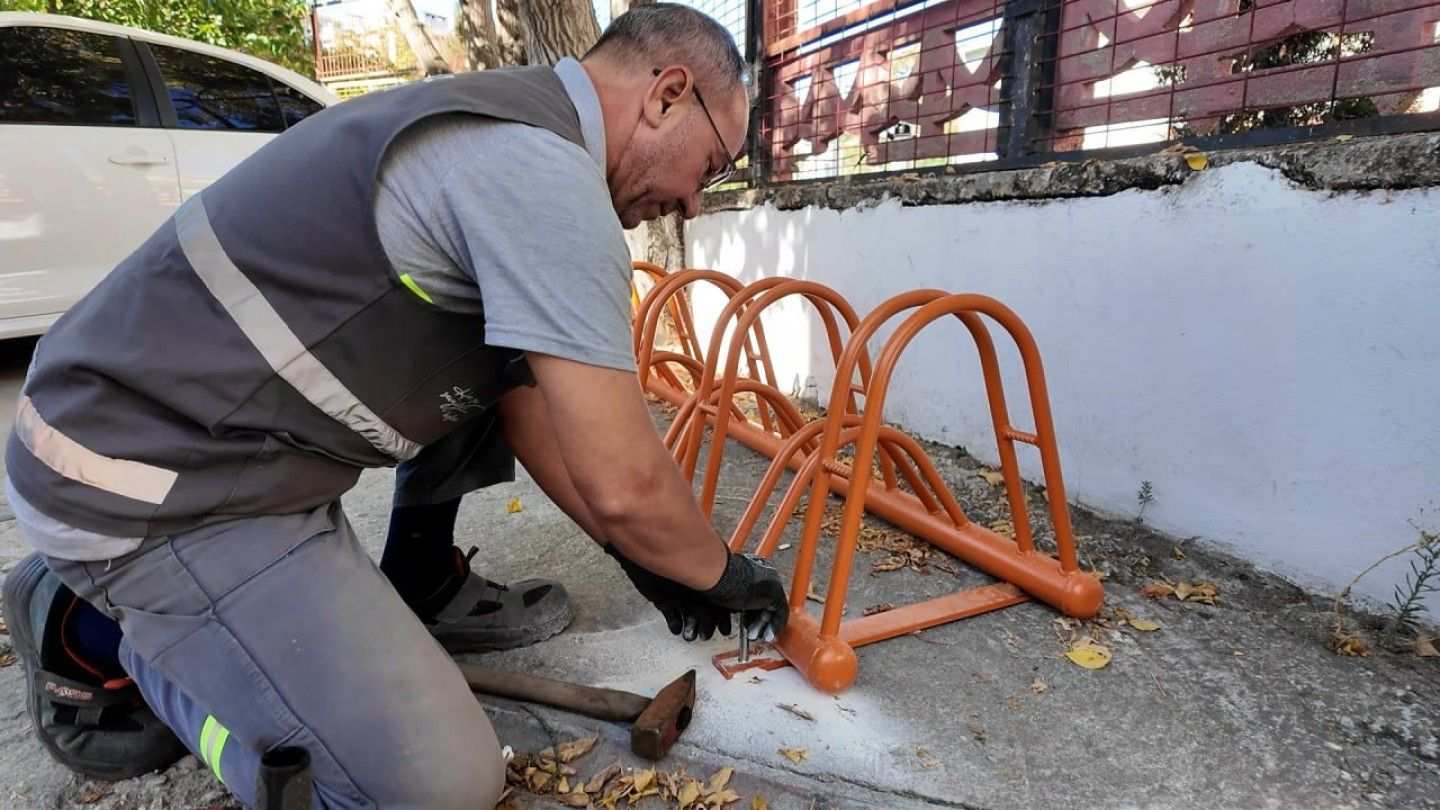 Yeni bisiklet park istasyonları konumlandırılıyor