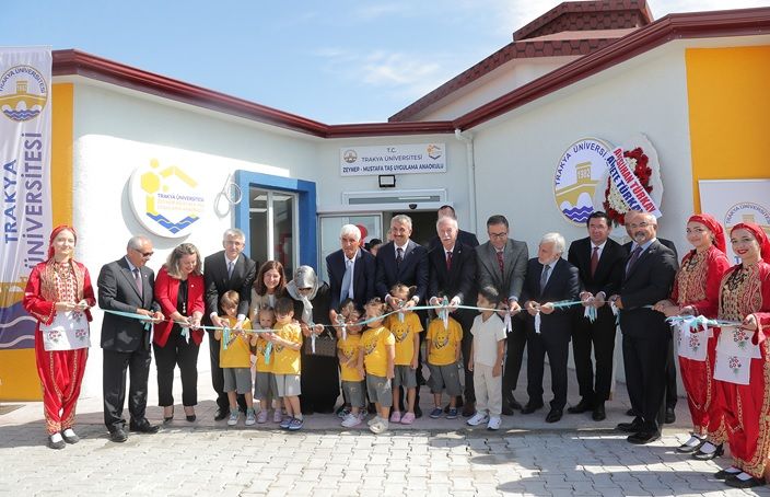 Zeynep-Mustafa Taş Uygulama Anaokulu törenle açıldı