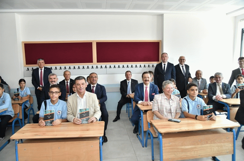 TOBB’un kazandırdığı 2 okulun açılışı yapıldı