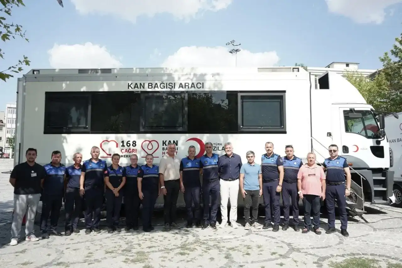 Zabıtadan örnek davranış