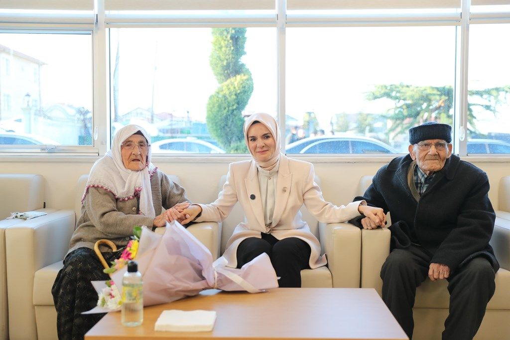Yaşlı ve engelli aylıkları ödenmeye başlandı