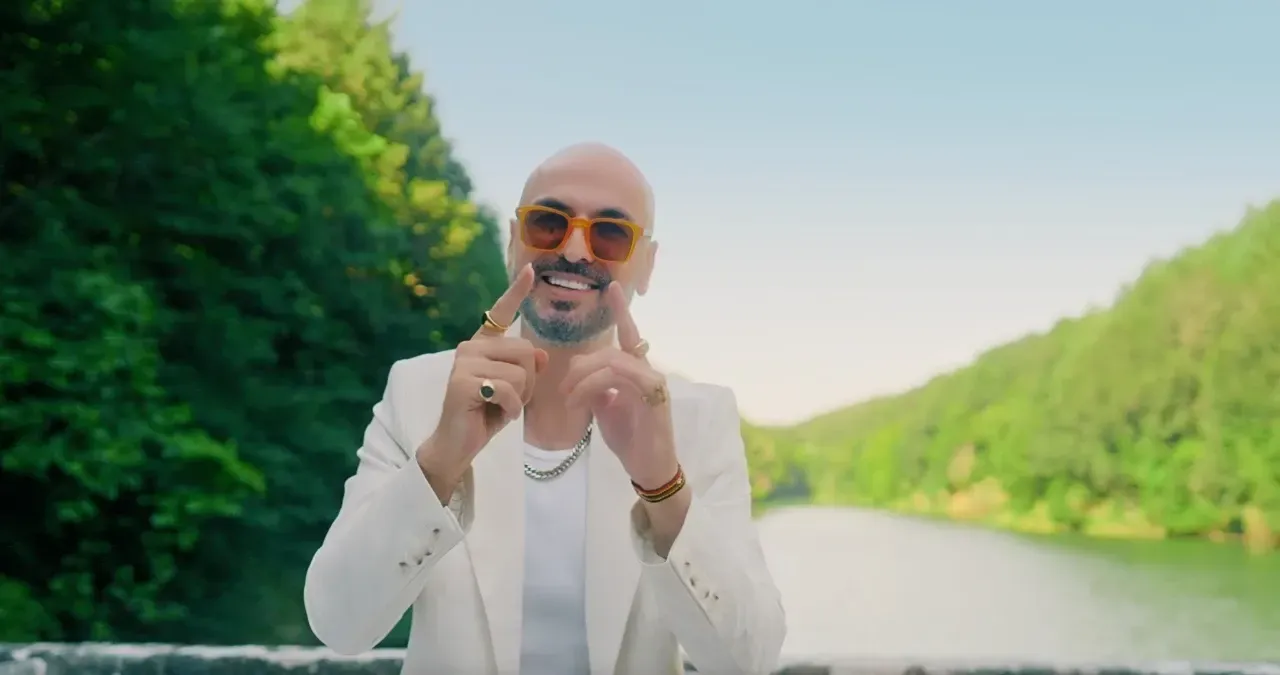 Soner Sarıkabadayı, Kapaklı’da sahne alacak