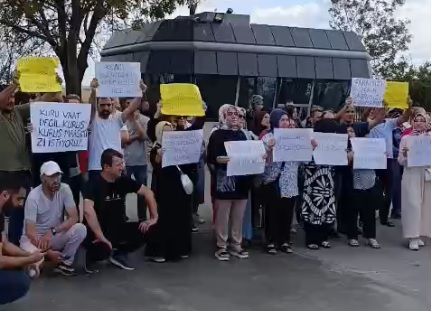İşten çıkarılan işçiler eylem yaptı